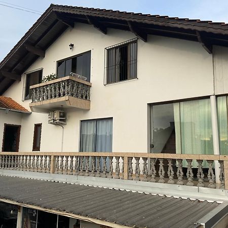 Hospedaria Da Salete Treze Tílias 外观 照片